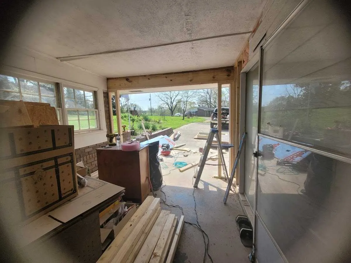 Air movers and dehumidifier for Water Mitigation Services in Brecksville